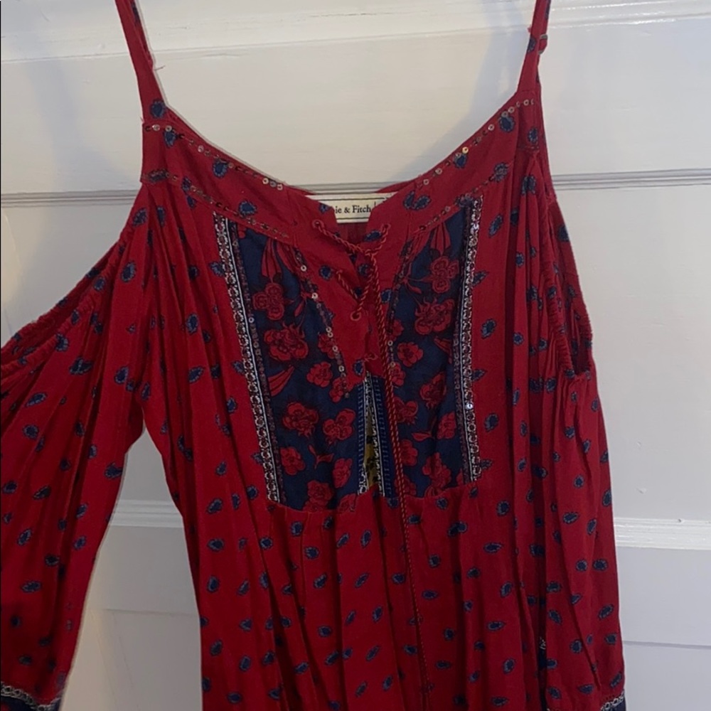 Abercrombie top